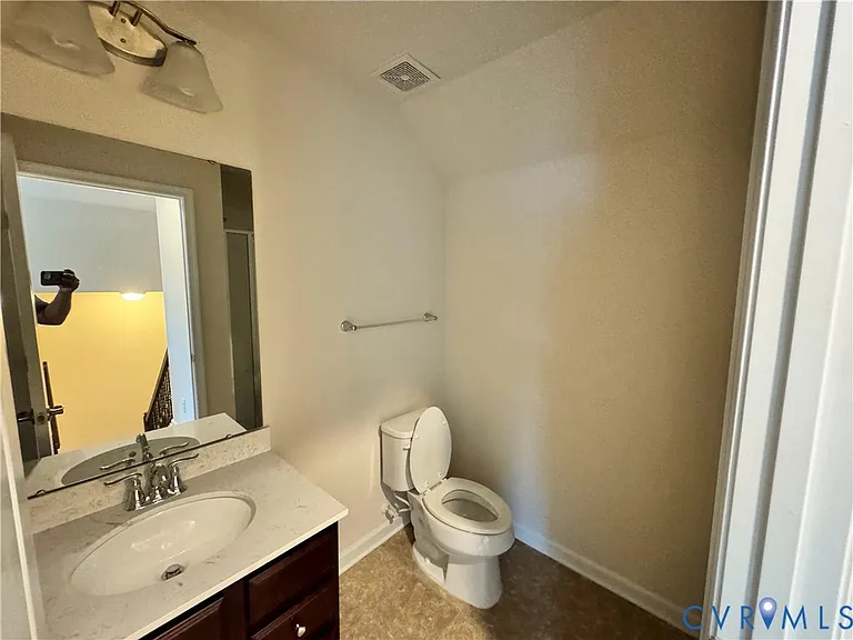 4407 Glasgow Rd — Photo 13