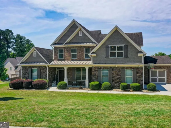1773 Crosswaters Ct, Dacula, GA 30019