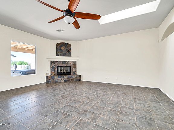 4th image of 24919 W QUAILS NEST Lane
