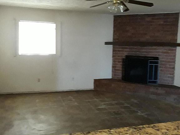 5th image of 4437 W Clarendon Ave