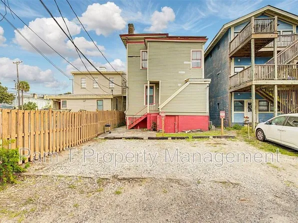 124 E Henry St APT D, Savannah, GA 31401
