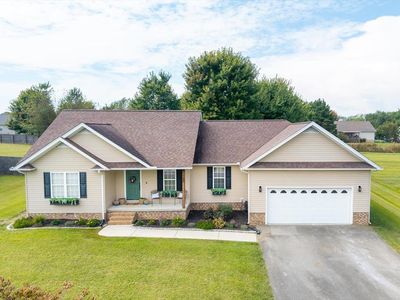 159 Rustling Oaks Dr, Sparta, TN, 38583
