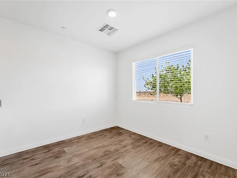 12184 Mojave Gold Rd #2 — Photo 6