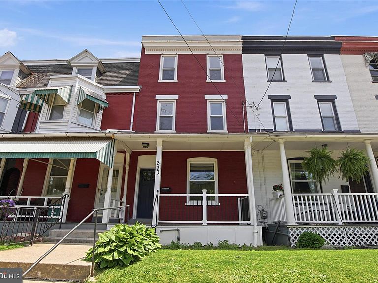 Listing photo 3