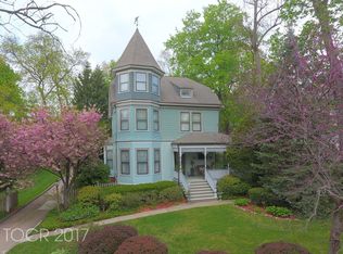 185 W Ridgewood Ave, Ridgewood, NJ 07450