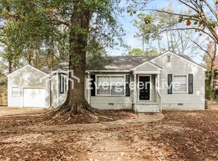 608 Colonial Cir, Jackson, MS 39211