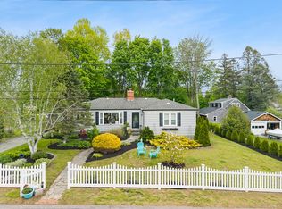 194 Grove Ave, Somerset, MA 02726