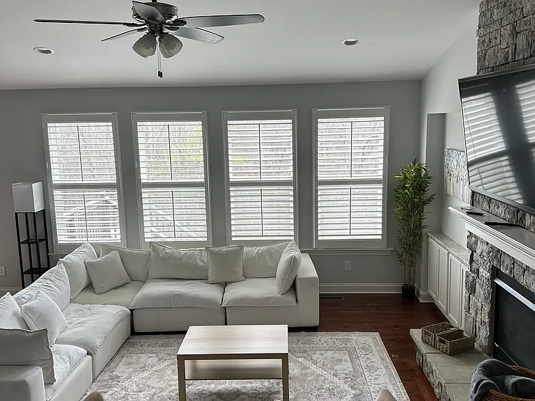 7152 Triple Crown Ln — Photo 2