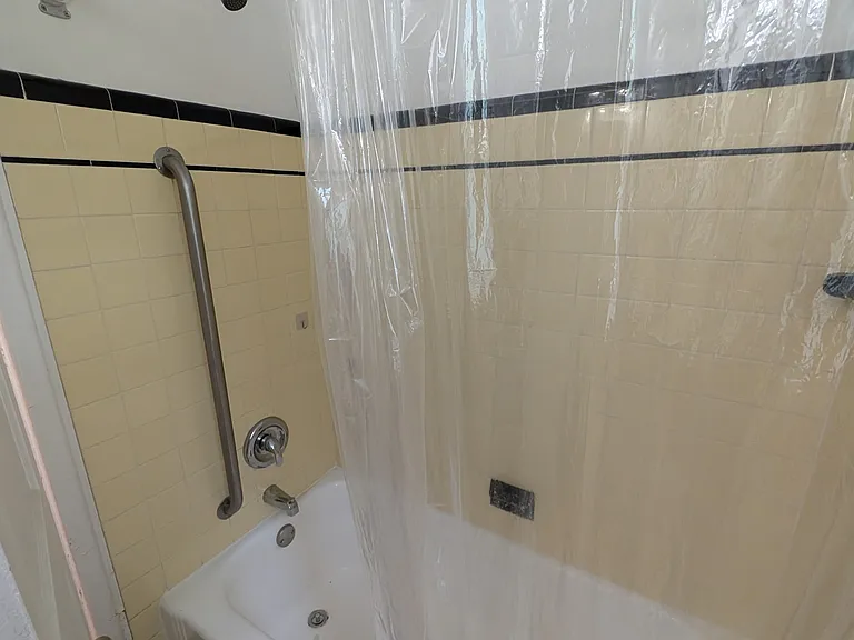 100 Skipjack Ln #B — Photo 6