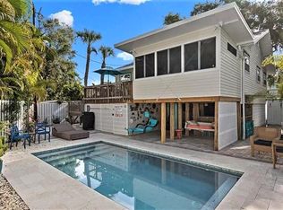 277 Eucalyptus Ct, Fort Myers Beach, FL 33931