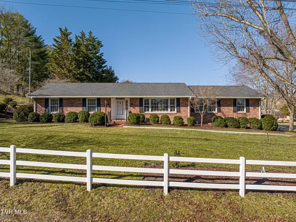 595 N Court St, Abingdon, VA 24210