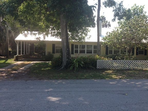 2nd image of 21 Magruder Ave