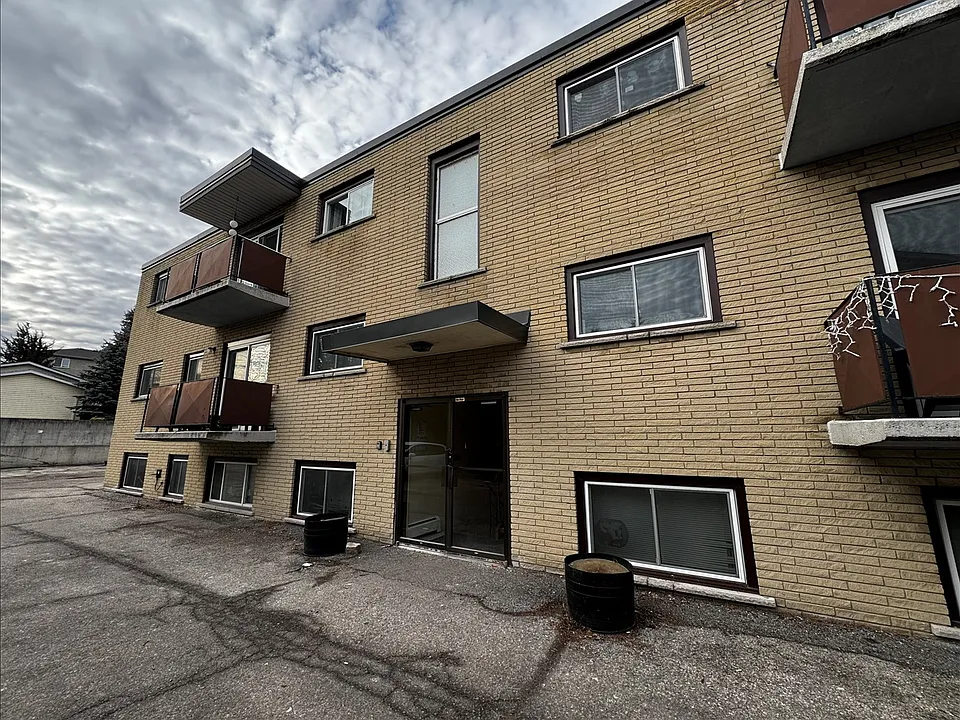 355 Clyde Rd #2