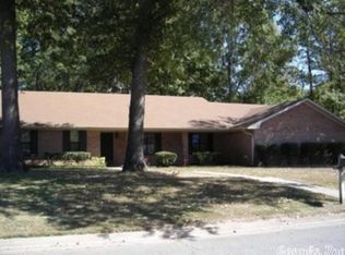 7405 S Oak St, Pine Bluff, AR 71603