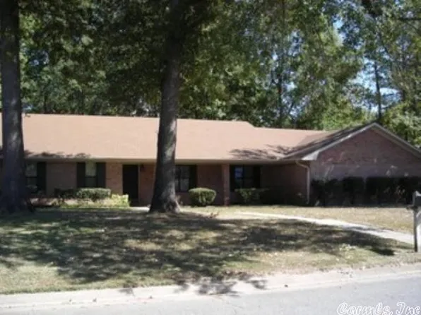 7405 S Oak St, Pine Bluff, AR 71603