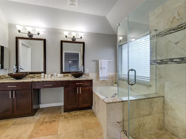 14802 Newton Falls Ln — Photo 22