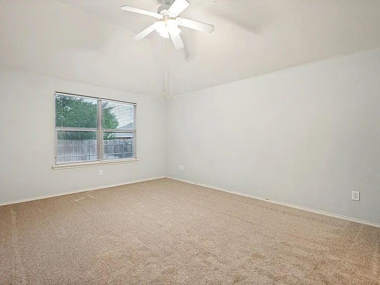 3705 Hermalinda Dr — Photo 13