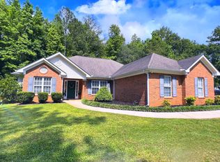518 Indian Creek Trl, Rutledge, GA 30663