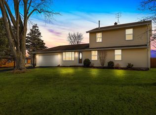 8030 Felger Rd, Fort Wayne, IN 46818