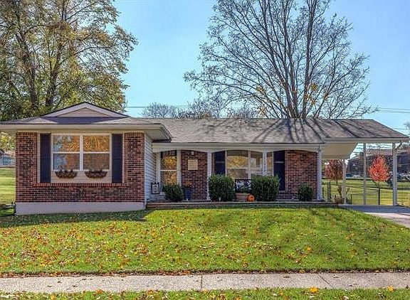 2nd image of 11924 McKelvey Gardens Dr