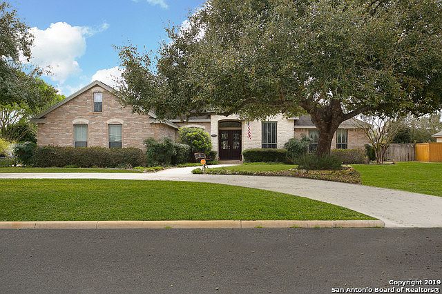1st image of 1713 Parkview Dr