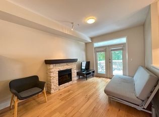 4388 Bayview St, Richmond, BC V7E6S9