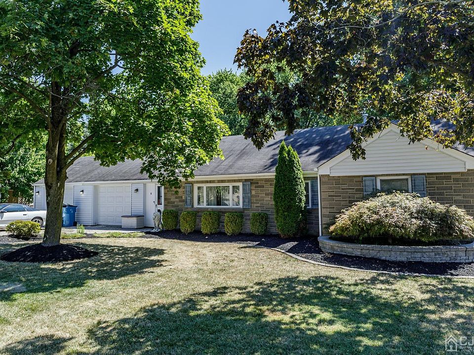 6 Mullen Rd, Whitehouse Station, NJ 08889 Zillow