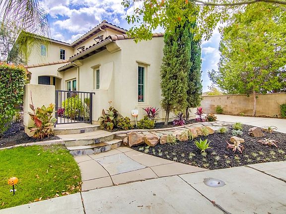 2nd image of 7015 Cantaberra Ct