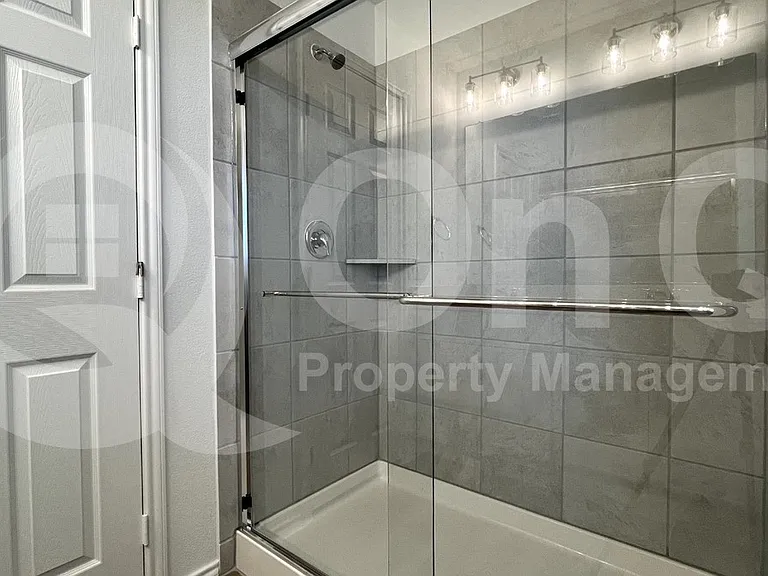 882 Breakwater Dr — Photo 22