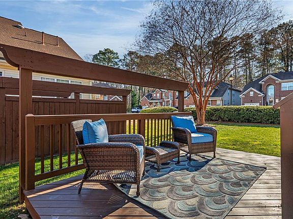 5th image of 485 Zelkova Rd