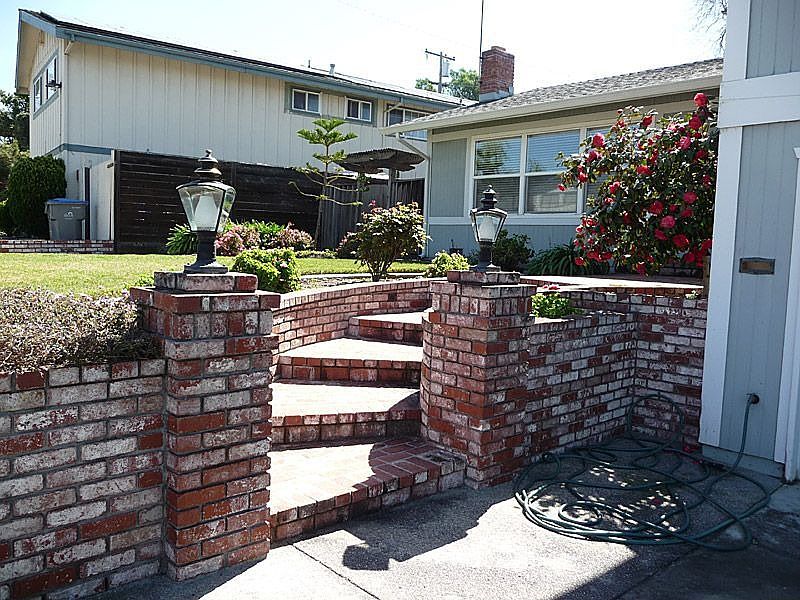 1st image of 3374 Suncrest Ave
