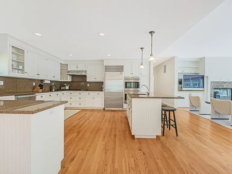 403 Head Of Pond Rd — Photo 5