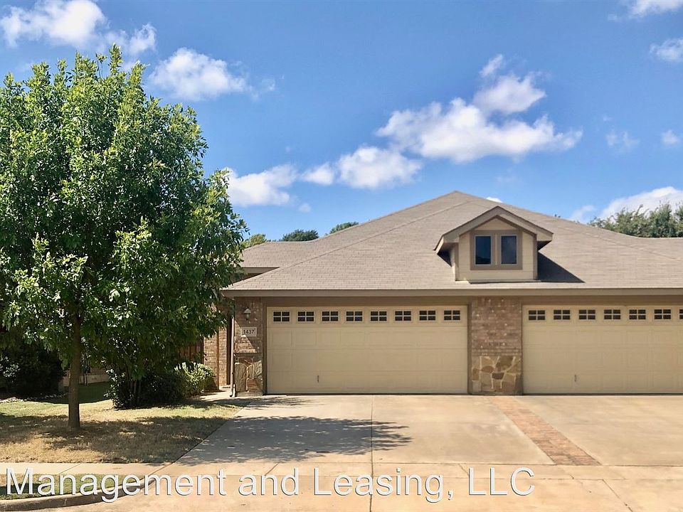 1st image of 1437 Ravenwood Dr
