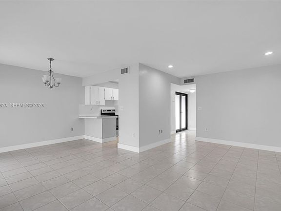 5th image of 3817 SW 82nd Ave #40