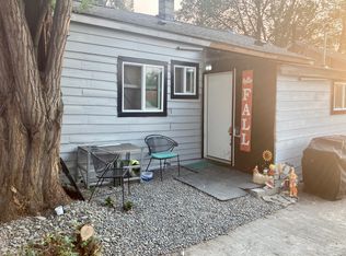 419 E 1st Ave, Toppenish, WA 98948