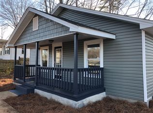 1039 Pine Circle Dr NW, Concord, NC 28027