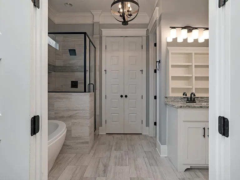 1405 Dallas Ave — Photo 13