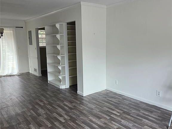 5th image of 510 Coventry Rd APT 3A