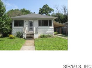 128 E 3rd St, Roxana, IL 62084