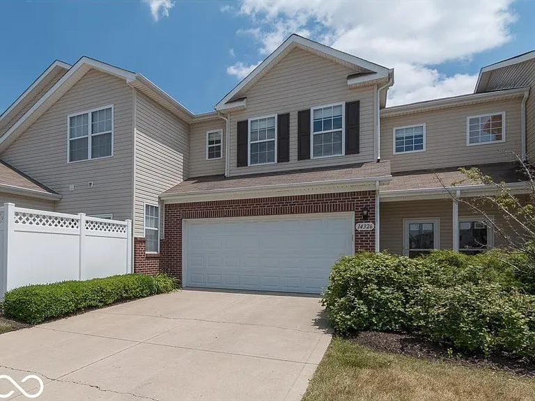 14326 Shooting Star Dr — Photo 2