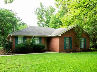 261 Pecan Cir, Millbrook, AL 36054