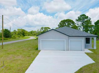 5056 Tradewinds Cir, Labelle, FL 33935