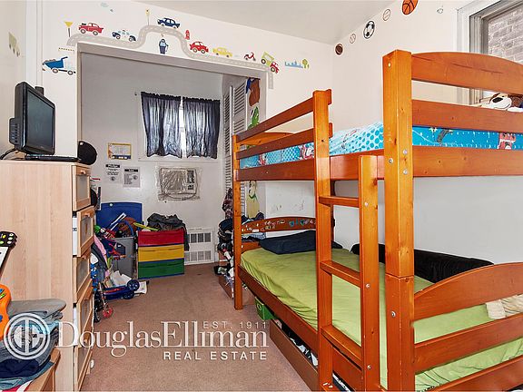 5th image of 1474 E 46th St