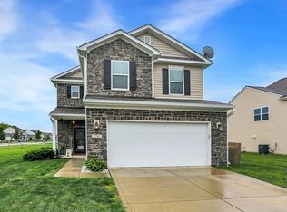 5760 White Pine Rd, Whitestown, IN 46075