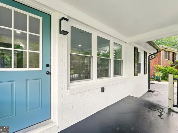 163 Oakcliff Ct NW, Atlanta, GA 30331