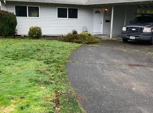 12347 NE Russell St, Portland, OR