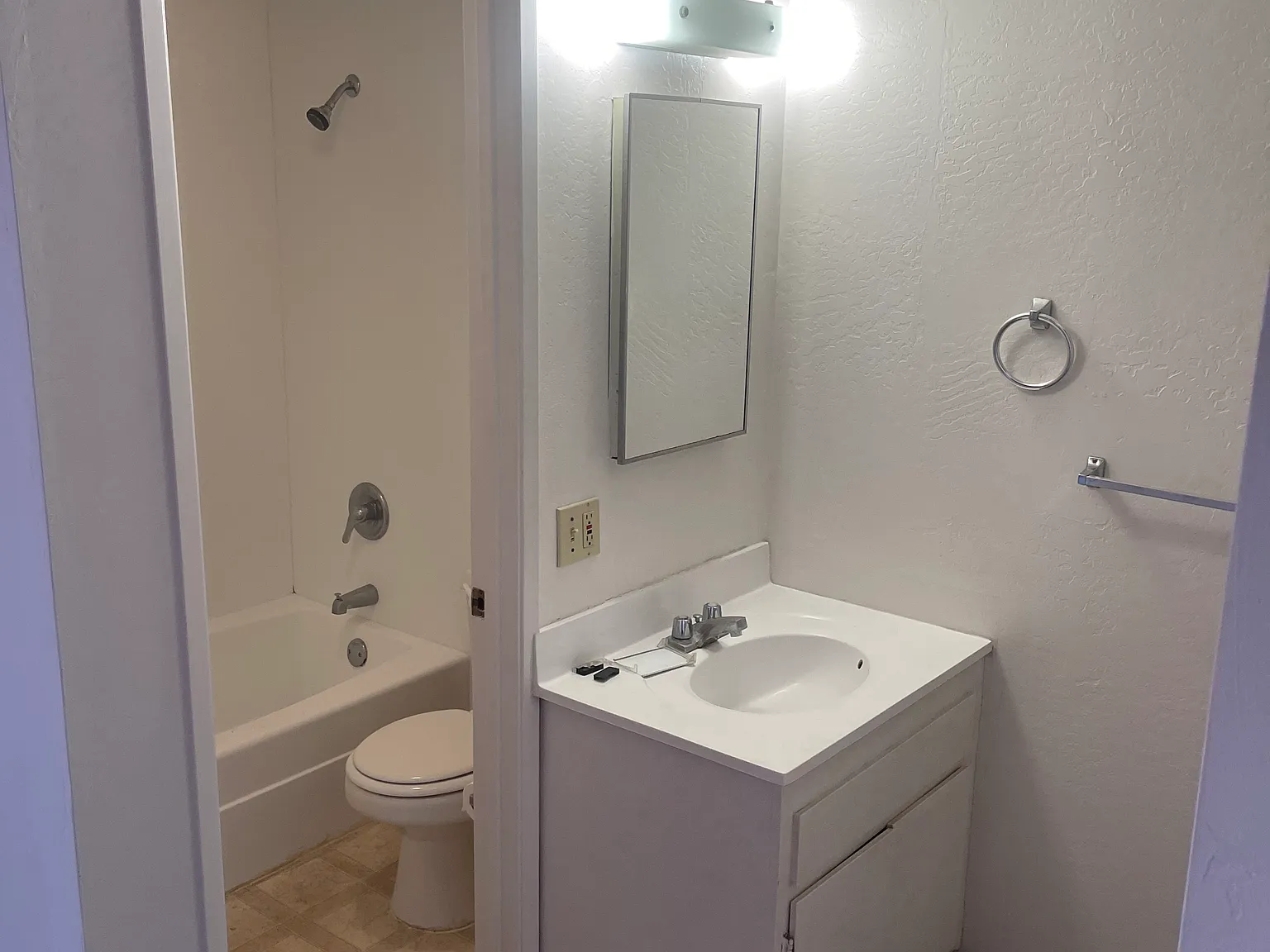 1 bed, $2,200 — Photo 4