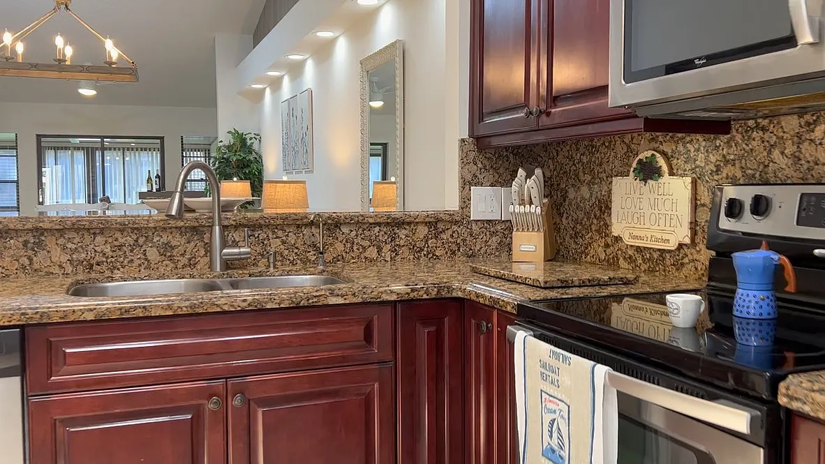 3 bed, 1790 sqft, $3,500 — Photo 3