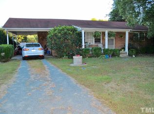 932 Fleeman Ln, Burlington, NC 27217