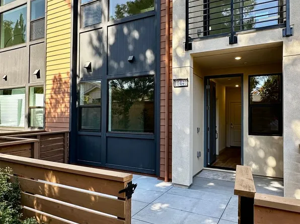 10440 Elm Cir, Saratoga, CA 95070